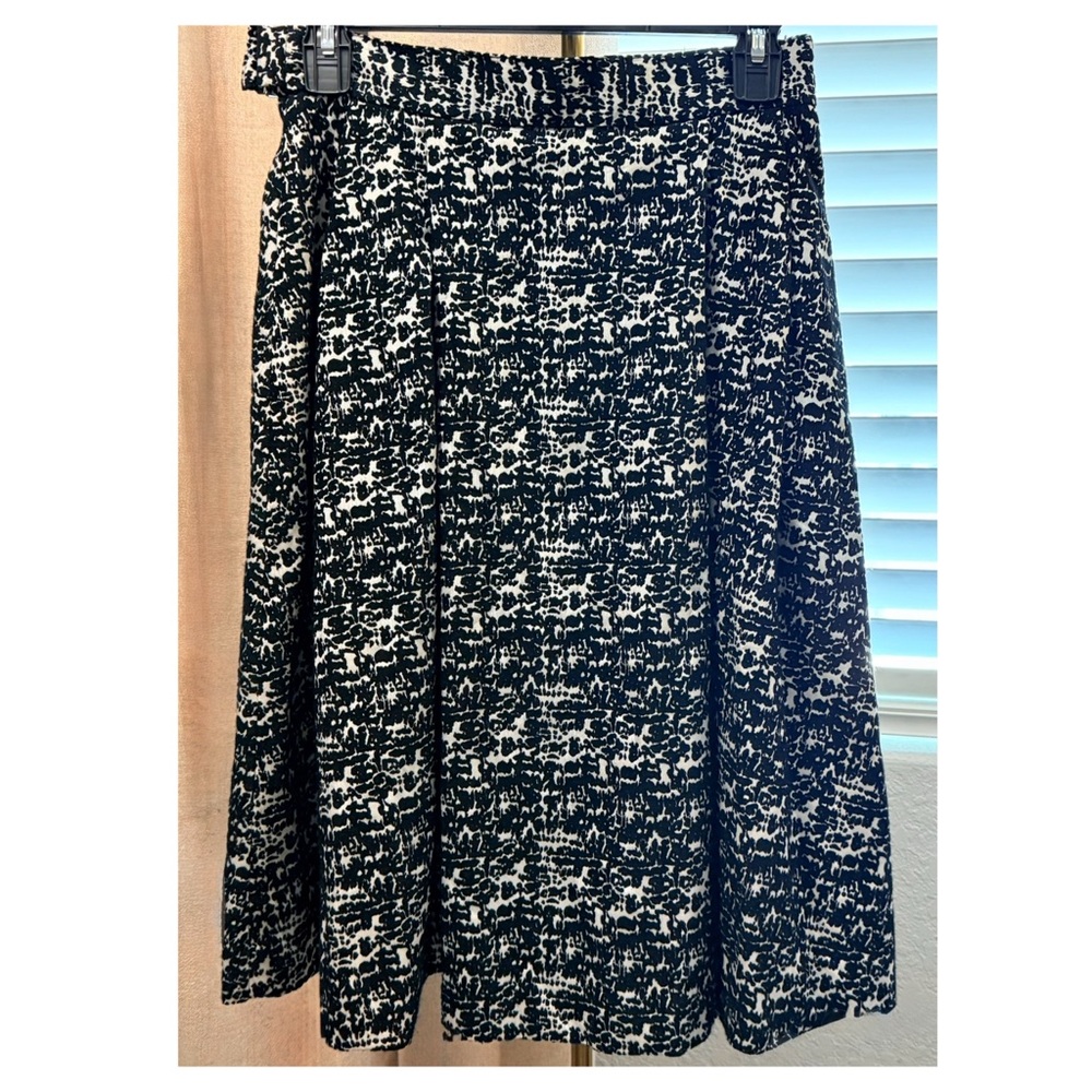 H&M Black Midi A-Line Skirt for Work